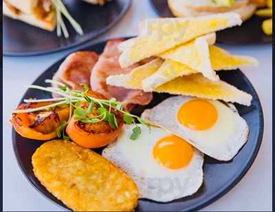 Virginia Street Snack Bar