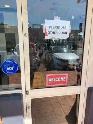 Red Rooster Kelvin Grove