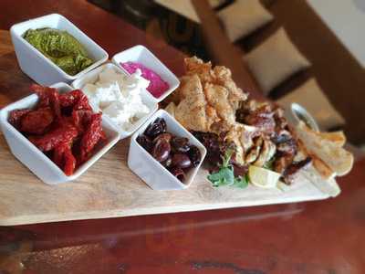 Salt Dining And Lounge Bar