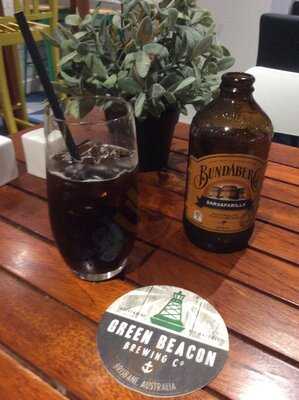 The Social Restaurant And Bar