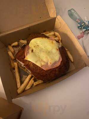 Crafty Fox Alehouse & Kitchen