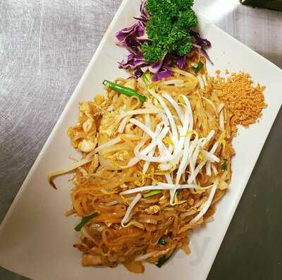 Big Gun Thai Restaurant