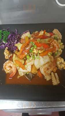 Big Gun Thai Restaurant