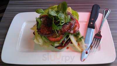 Broncos Leagues Club