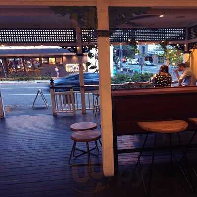 The Long Road Bar & Eatery