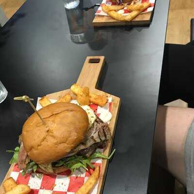 Twist Flame Grilled Chicken And Burgers