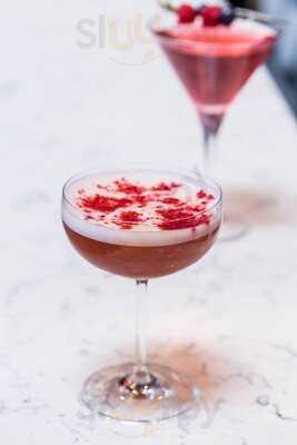 Botanical Bar + Kitchen