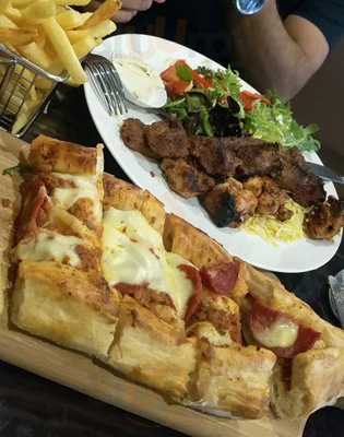 Kebab & Knafeh House