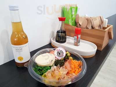 Hello Mister Frankie - Poke & Puffle Bar