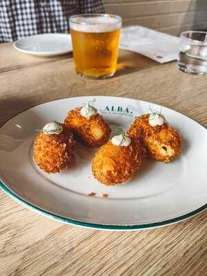 Alba Bar & Deli