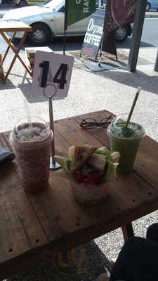 Charlies Raw Squeeze Stones Corner