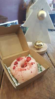 Charlies Raw Squeeze Stones Corner