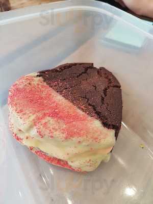 Charlies Raw Squeeze Stones Corner