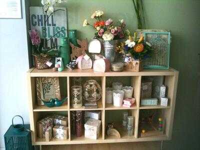 Flowerfusion - Florist Cafe