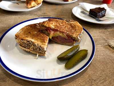 Tasty Takeaway & Cafe