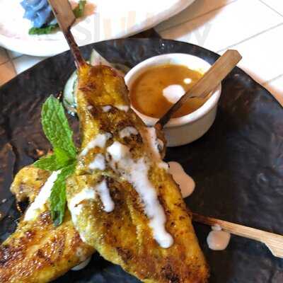 Jumbo Thai Restaurant And Bar