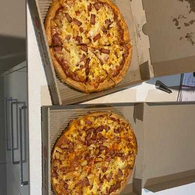 Pizza Hut Carina