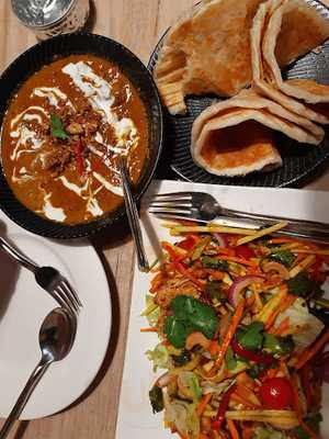 Middle Park Takeaway