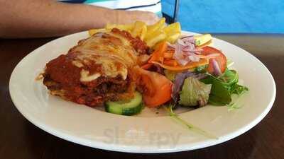 Essen Cafe & Restaurant