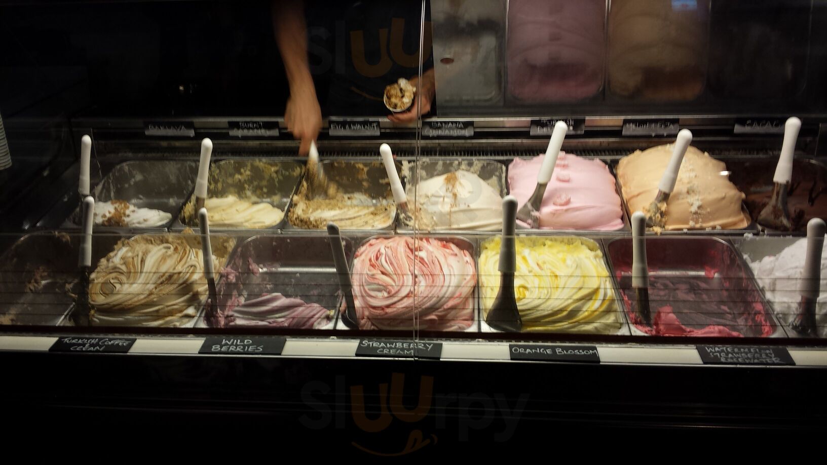 Hakiki Turkish Ice Cream & Baklava