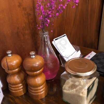 Choukette French Bakery