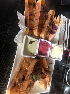 Fourthchild Cafe Restaurant & Lounge Bar