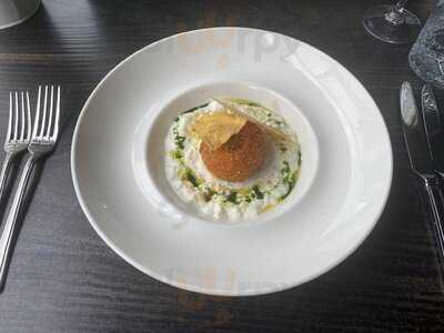 Riverbank Estate Winery