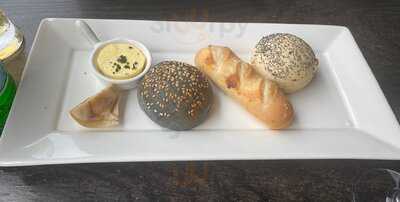 Riverbank Estate Winery