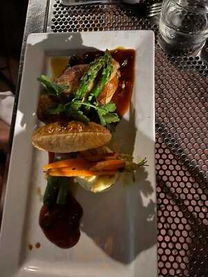 Pee Wee's At The Point