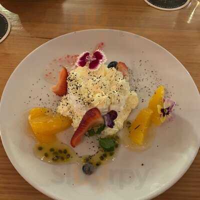 Dovetails Restaurant