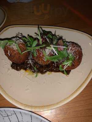 Dovetails Restaurant