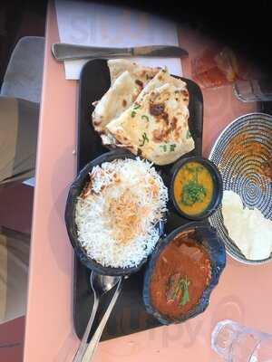 2 Fat Indians Westfield Carousel