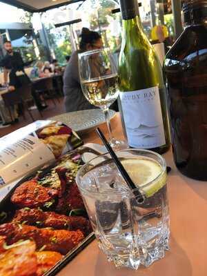 2 Fat Indians Westfield Carousel