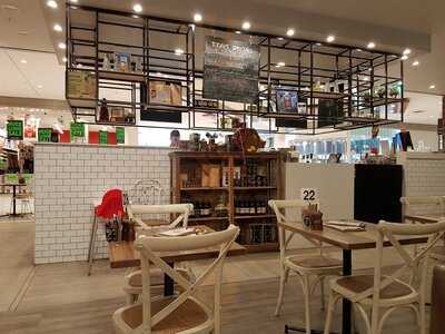 Dahlias Cafe & Pizzarea