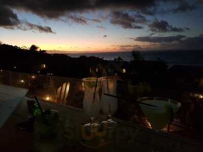 The Whales Way Restaurant & Bar