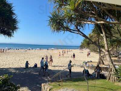 Sails Beach Restaurant