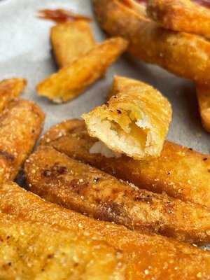 Naked Racer Bar Cafe