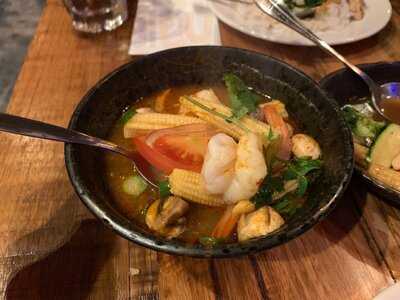 Pad Cha Thai Contemporary