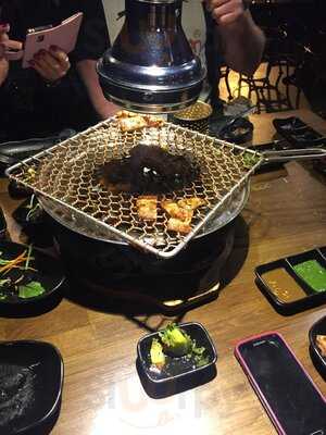 Phi Phi Vietnamese & Chinese Restaurant