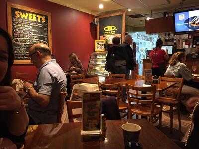 D To D Cafe Restaurant