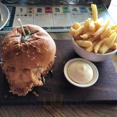 Whitfords Brewing Company