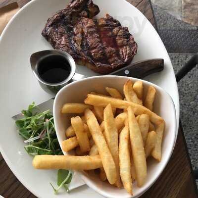 Whitfords Brewing Company