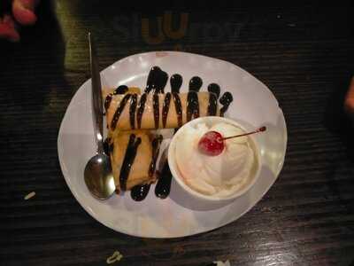 Lazy Susans Eating House