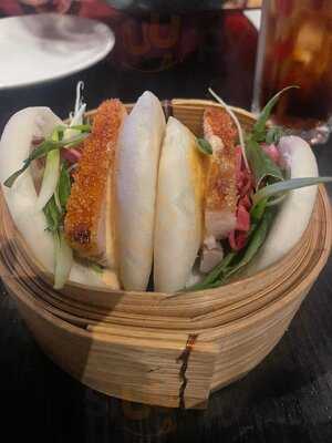 Lazy Susans Eating House