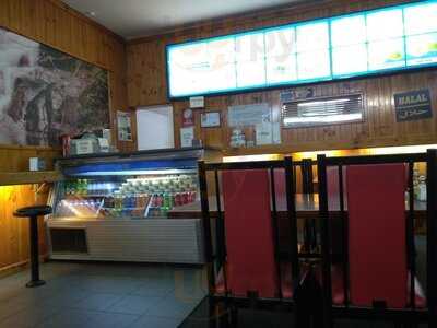 El-manara Lebanese Restaurant