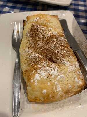 Manoli's Greek Taverna