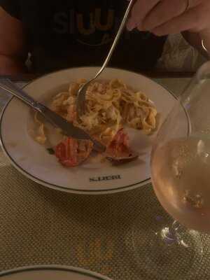 Bert's Bar & Brasserie