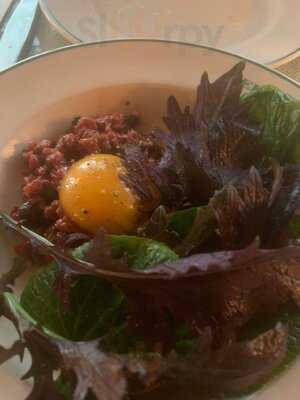 Bert's Bar & Brasserie