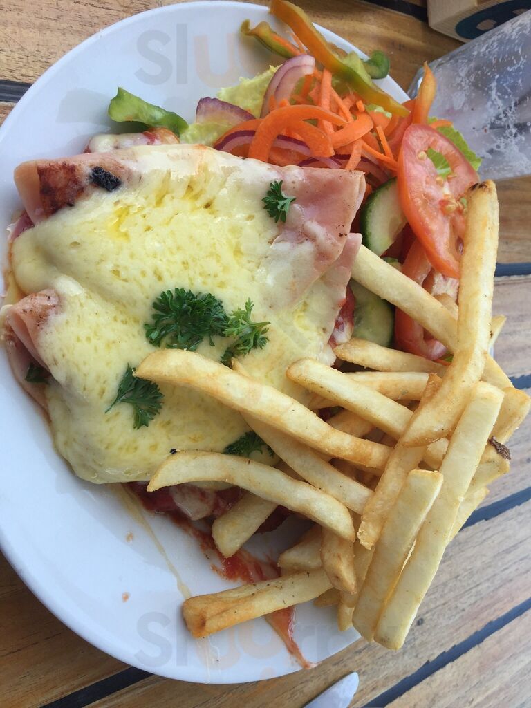 Pelican Cafe