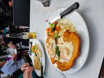 Tim's Surf & Turf Restaurant